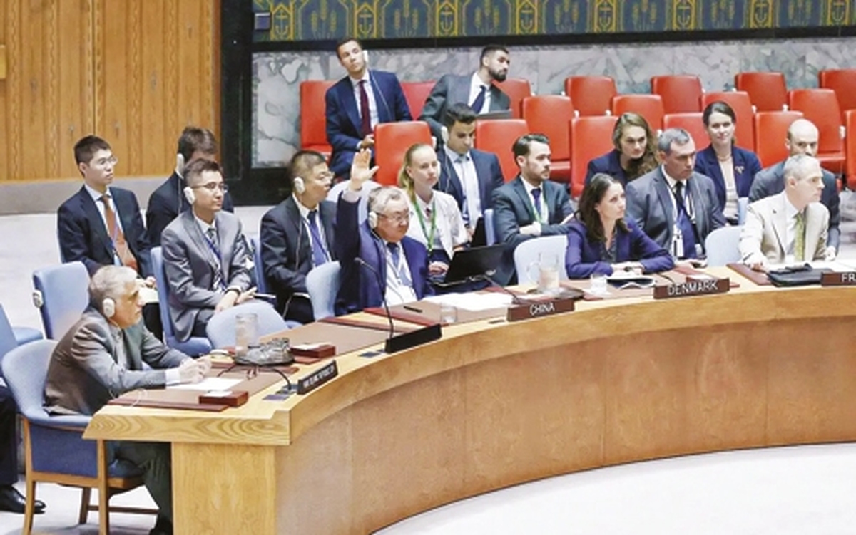 تمام گزينهها براي واكنش ايران روي ميز است