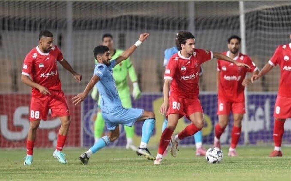 اعتراف بازیکنان نامدار پرسپولیس در رختکن