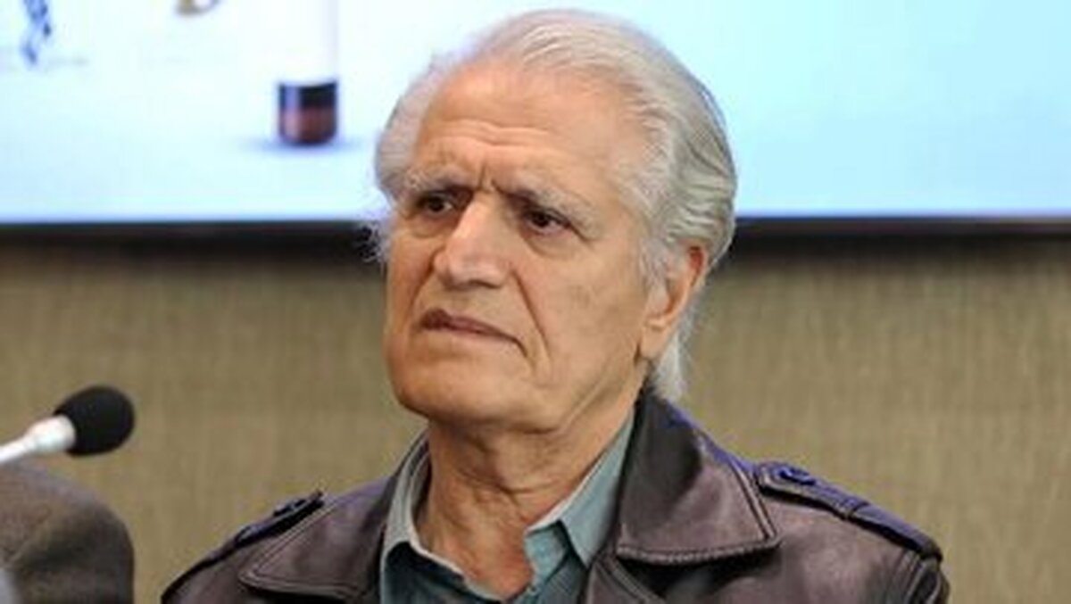 احمد پژمان دار فانی را وداع گفت