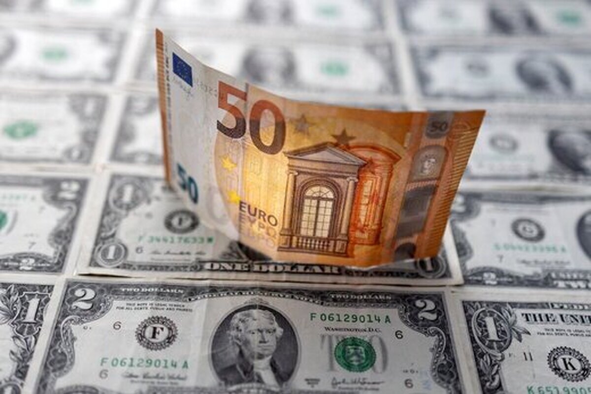 قیمت دلار و یورو در مرکز مبادله ایران امروز یکشنبه ۹ شهریور ۱۴۰۴ اعلام شد