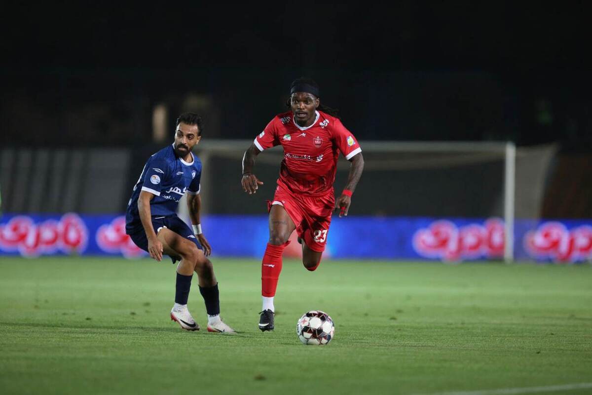 یک نام غیرمنتظره بهترین بازیکن ایران شد!