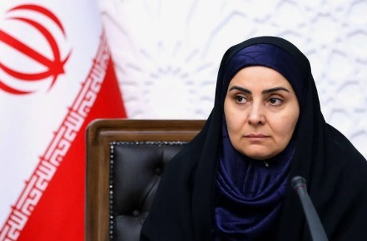عزل مدیرکل فرودگاه اردبیل برای بازرسی از کیف خانم وزیر!