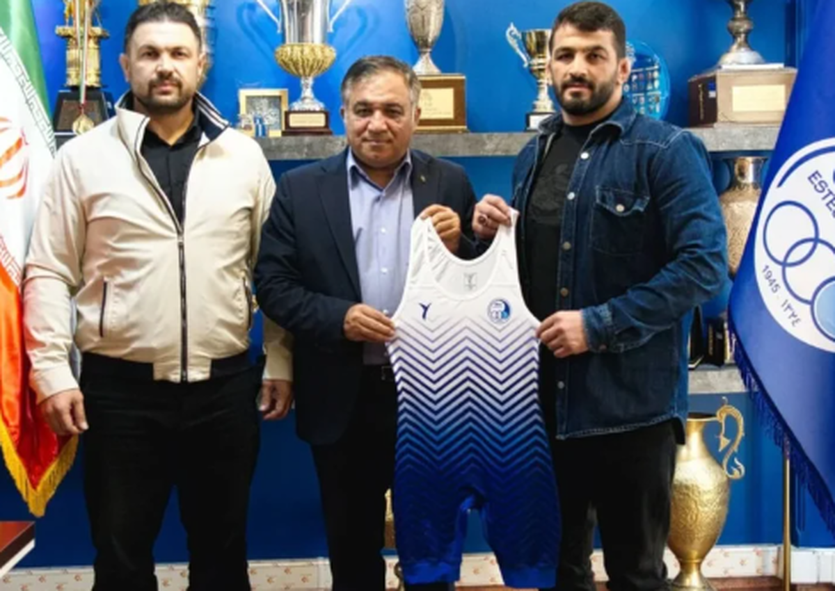 حسن یزدانی به طور رسمی به استقلال پیوست و آبی پوش شد