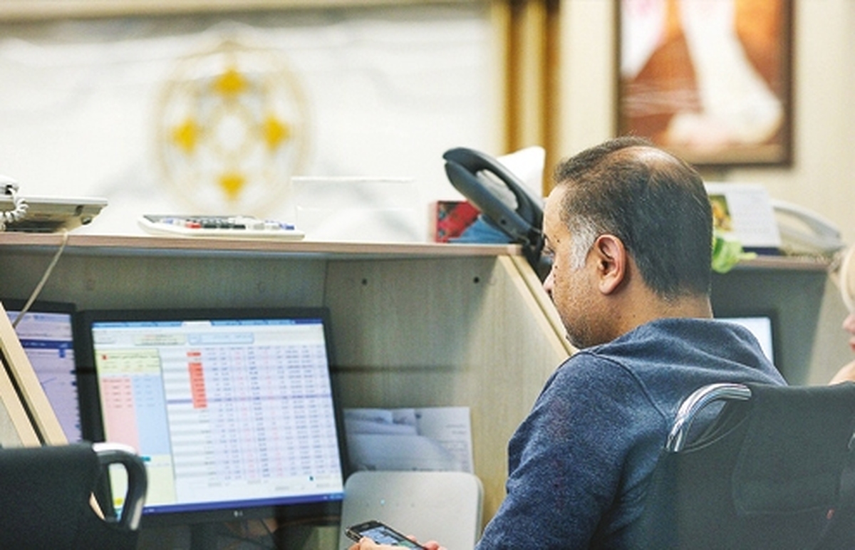 عقبگرد سنگين شاخص‌هاي بورس