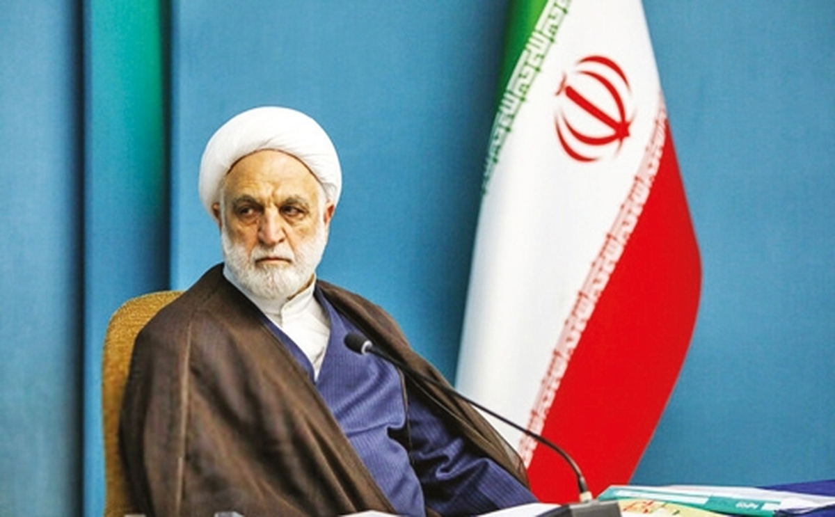 به خود ببالید که عواملِ دشمن را شناسایی و مجازات می‌کنید