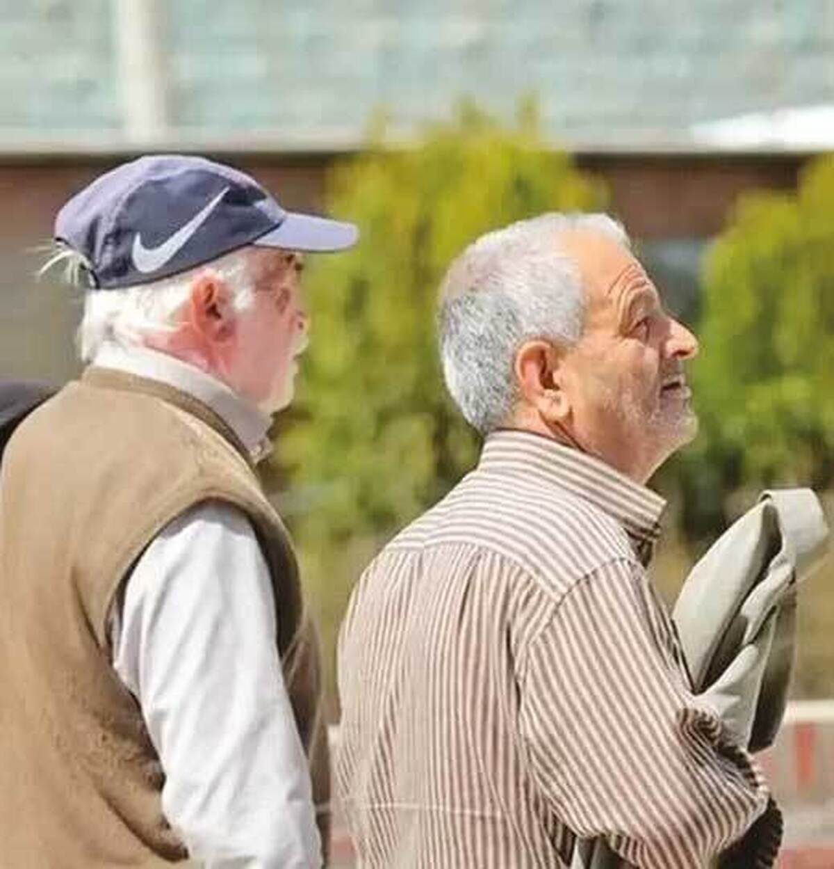 سقف پاداش بازنشستگان دولت به ۶۵۰ ميليون تومان رسيد