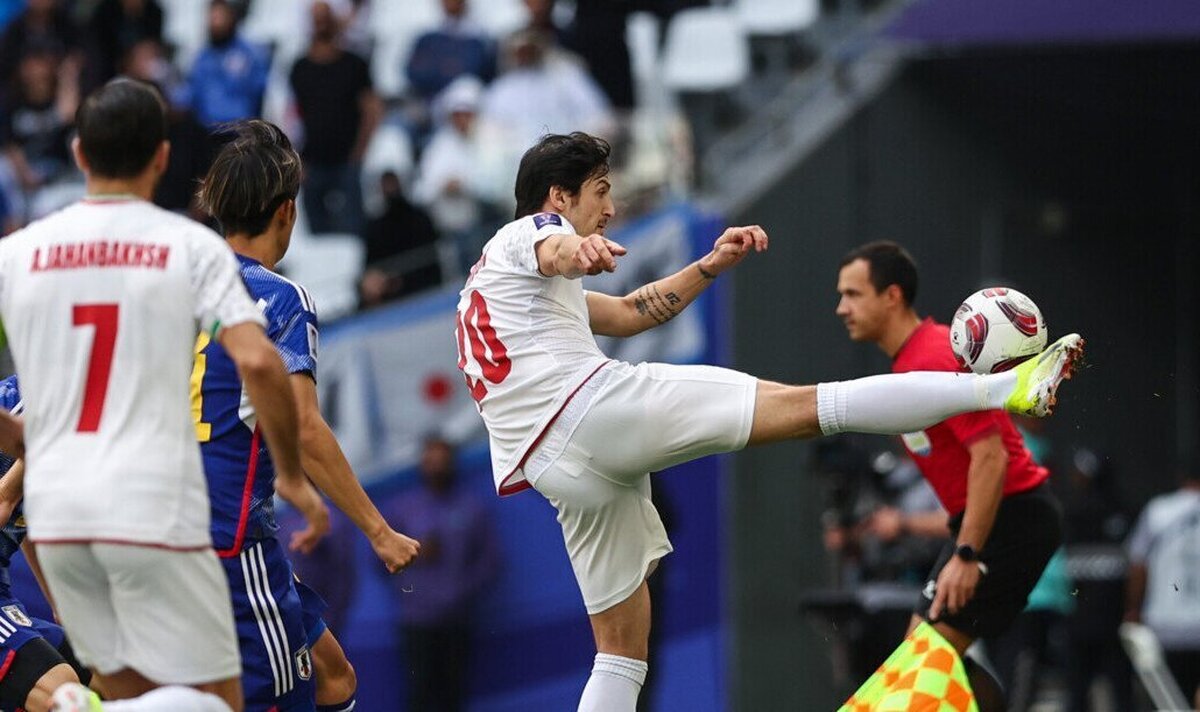 آزمون: دلم نمی‌خواهد با بیرانوند هم‌تیمی باشم