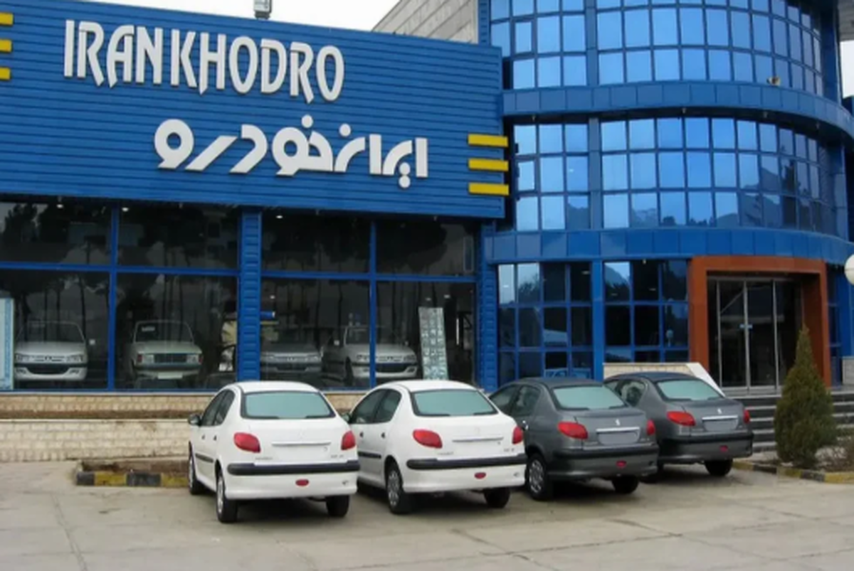 قیمت  انواع خودرو‌های ایران خودرو  در بازار و نمایندگی امروز چهارشنبه ۲۸ آبان ۱۴۰۴