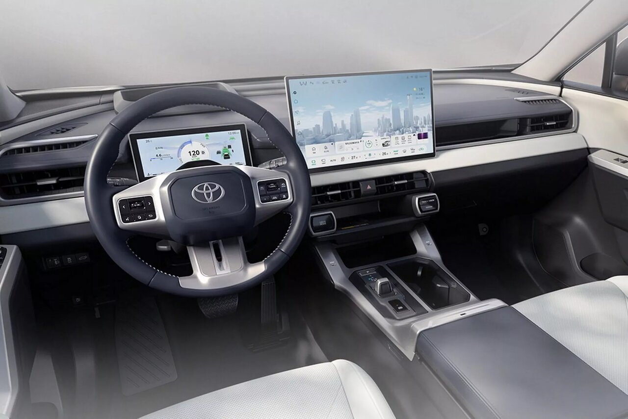 شاسی‌بلند محبوب تویوتا در نسخه چینی / احتمال ورود به ایران؟