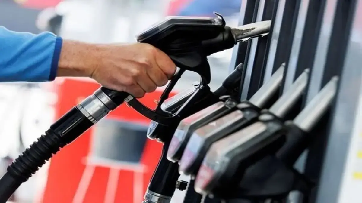 بنزین سهنرخی میشود؟
