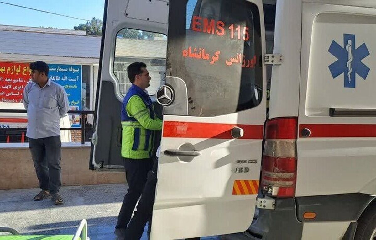 واژگونی خونین مینیبوس کارگران در جاده کرمانشاه