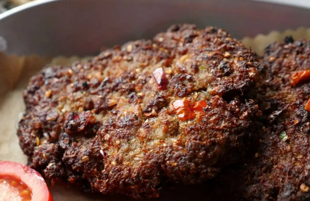 طعم وسوسه‌کننده کباب عروک عراقی که باید امتحانش کنید