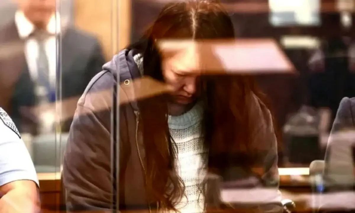 جوان یونانی بعد از قورت دادن همبرگر به کما رفت!