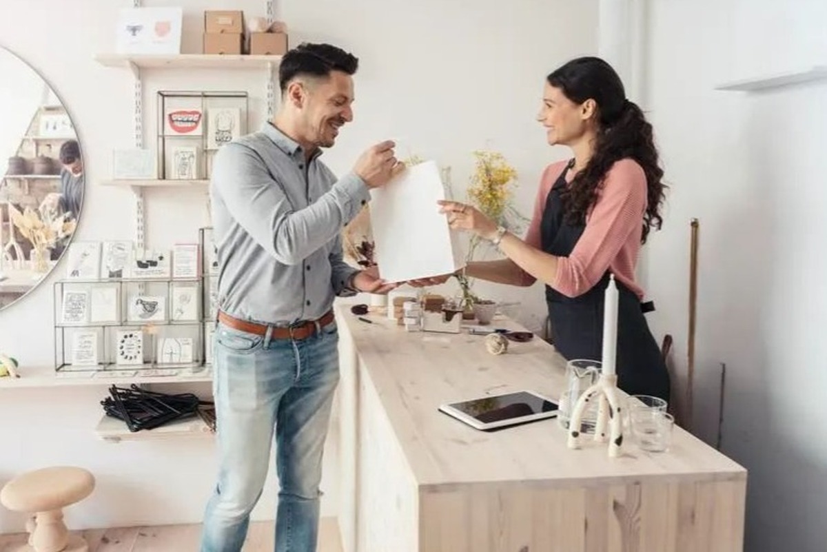 مغازه شما چرا مشتری ندارد؟ 7 اشتباه که همه دارند! + 5 راه حل