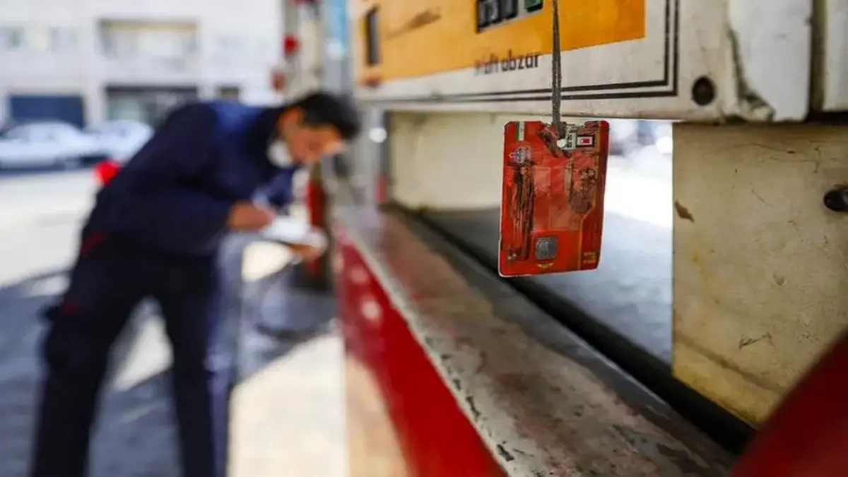 تمام جزئیات مهم درباره کارت سوخت و سهمیه جدید بنزین