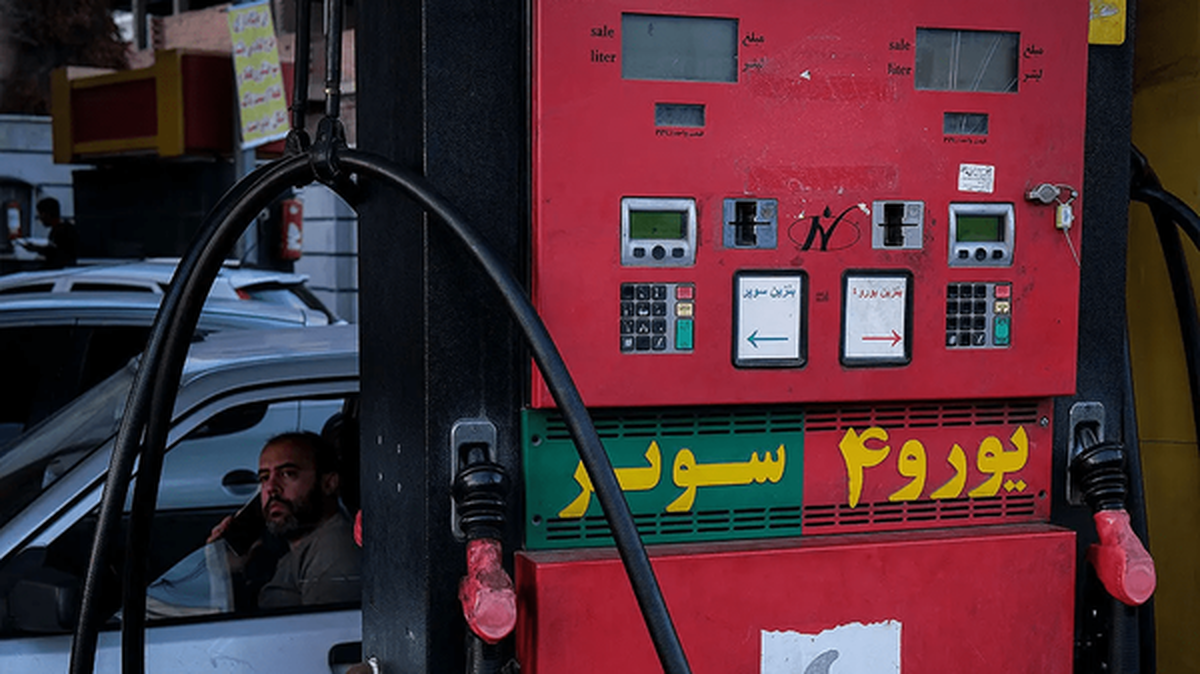  خبری از بنزین سوپر وارداتی نیست!