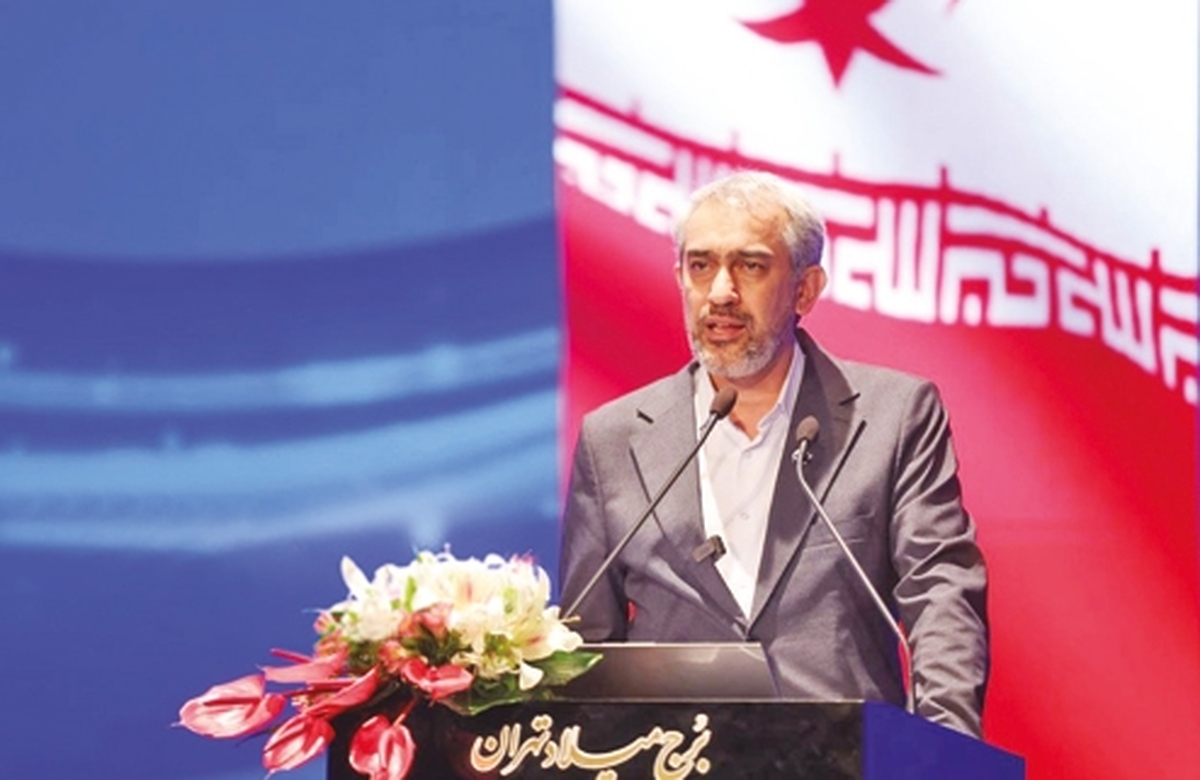 مسير تغيير يك‌نفره نيست؛ پاي كار بياييد