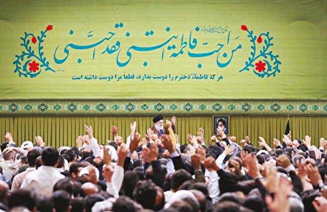 كمبودهاي زيادي داريم اما كشور در حال پيشرفت است