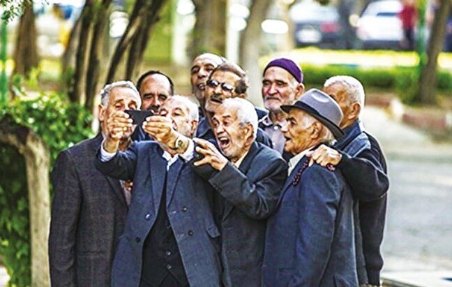 ايرانِ ۲۰۵۰ ؛ هر پنج نفر يك سالمند