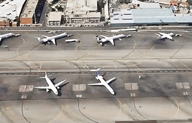 صنعت هوايي روي لبه تيغ قيمت‌گذاري