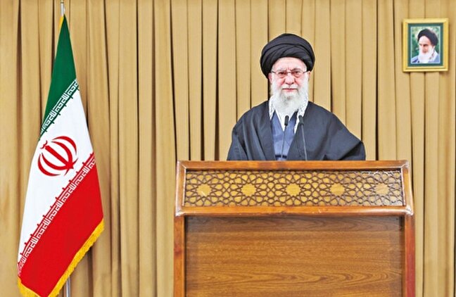 در برابر دشمن همه با هم باشيد