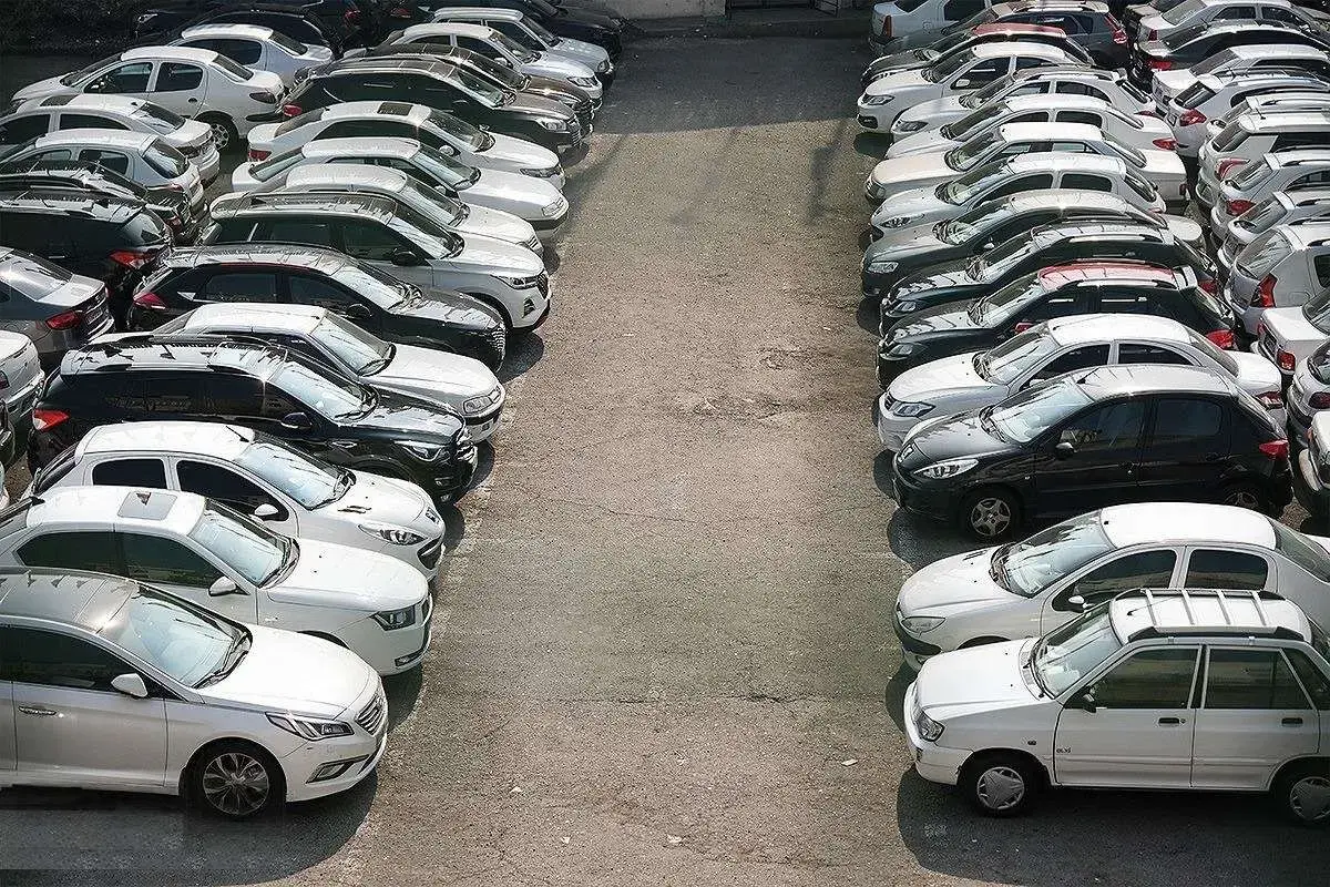 قیمت خودرو امروز 2 اردیبهشت 1405 / رانا پلاس رشد 100 میلیون تومانی را تجربه کرد + جدول