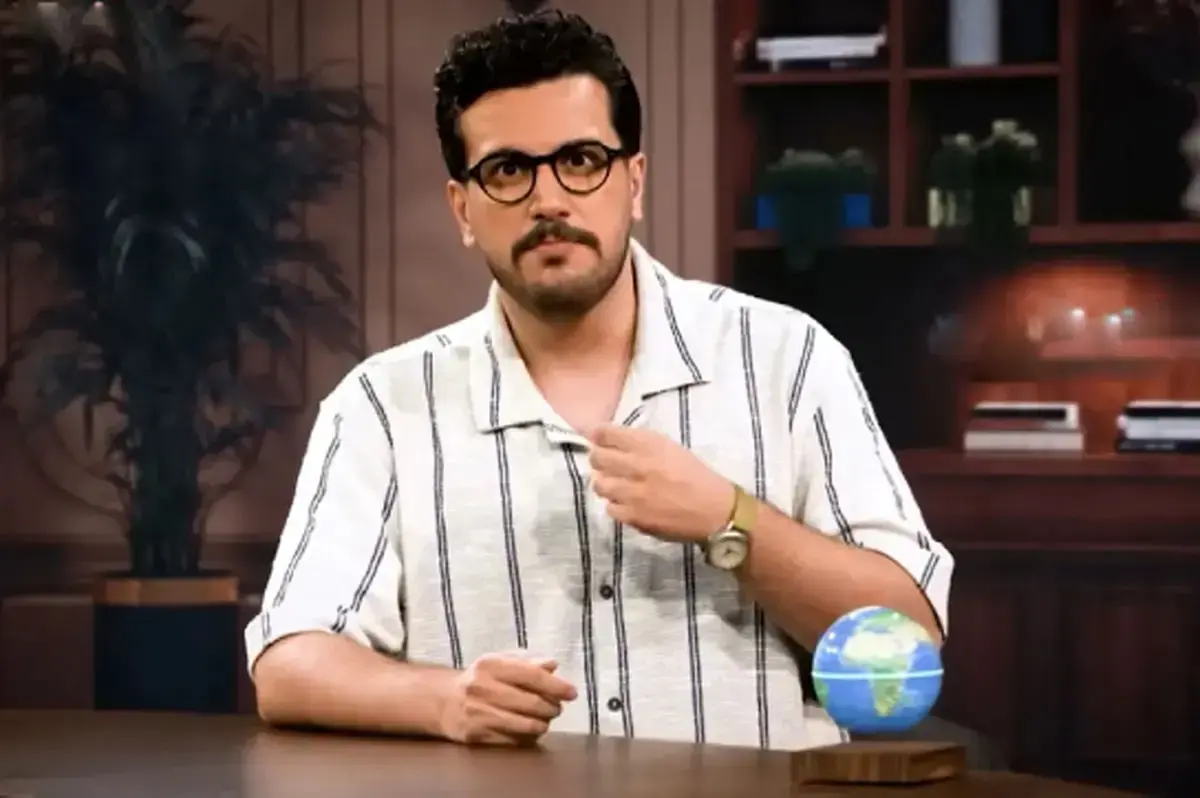 امیرحسین قیاسی در آستانه ممنوع‌الکاری قرار دارد