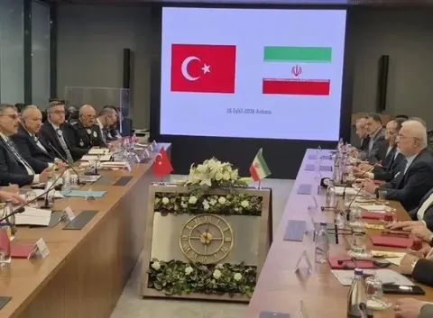 ایران و ترکیه برای بازگشایی یک مرز جدید توافق کردند