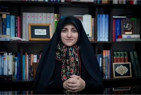 معاون رئیس جمهوری: هنرمندان زن خارج از کشور می‌توانند بازگردند