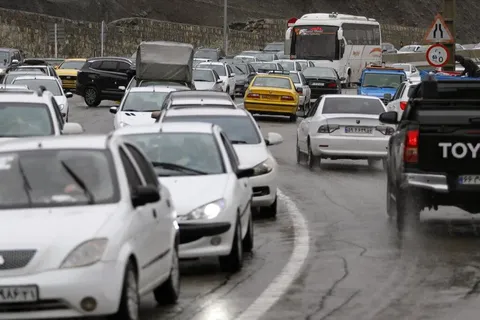 تردد دوطرفه جاده چالوس از ساعت ۲۲ محدودیت‌های ترافیکی شمال لغو شد