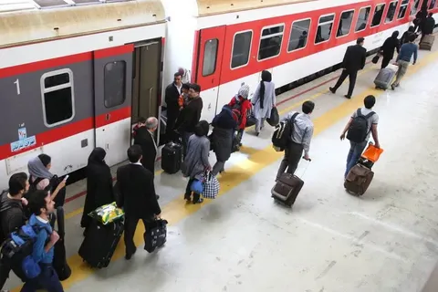 پیش‌فروش بلیت قطارهای مسافری از شنبه آغاز می‌شود