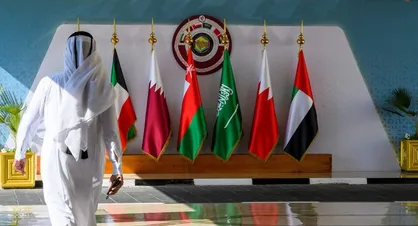 واکنش کشورهای حاشیه خلیج فارس و اردن به قوانین جدید ایران در تنگه هرمز