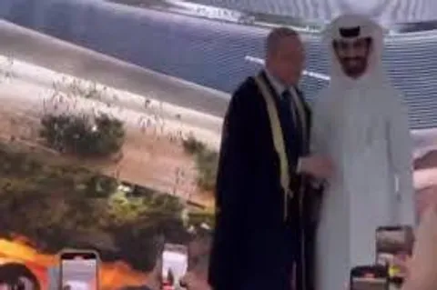 دشداشه پوشیدن رئیس باشگاه رئال مادرید در عربستان