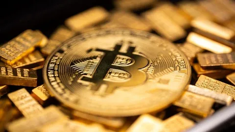 قیمت بیت‌کوین و اتریوم امروز سه‌شنبه ۱ اردیبهشت 1405/ افزایش قیمت بیت‌کوین