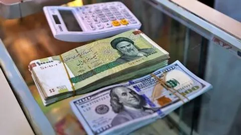 قیمت دلار رکورد جدید زد / هشدار تضعیف ۲۵ درصدی ارزش ریال در ۲۳ روز + نمودار
