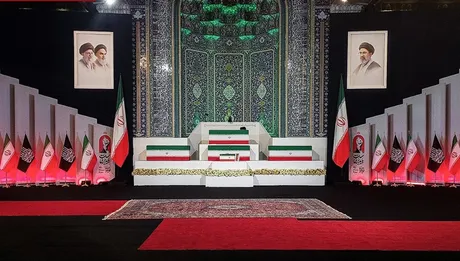 مراسم تشییع پیکر رهبر شهید در تهران آغاز شد | فرمانده سپاه تهران: پیش‌بینی تشییع ۱۰ تا ۱۲ ساعته را داریم