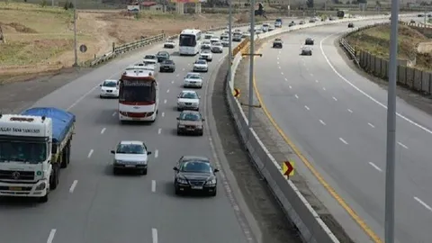 اعلام محدودیت‌های ترافیکی از ۲۴ تا ۲۹ فروردین در برخی از جاده‌ها
