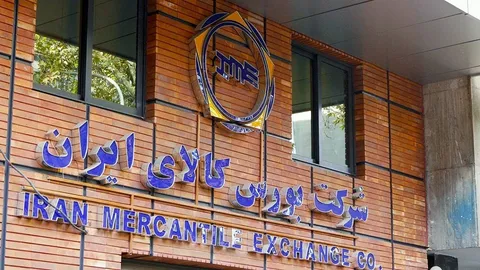 پذیرش ۵ مدل خودروی وارداتی در بورس کالا